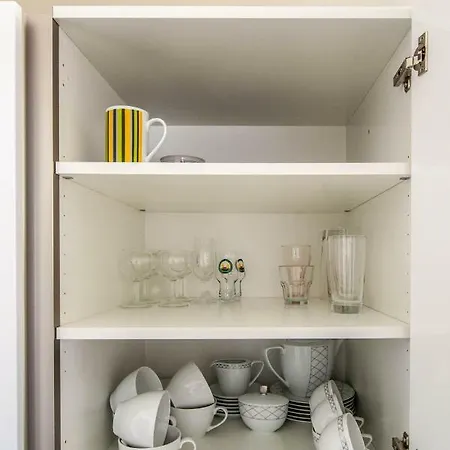 Unique Charles Bridge 2bdr Apartment. דירה פראג