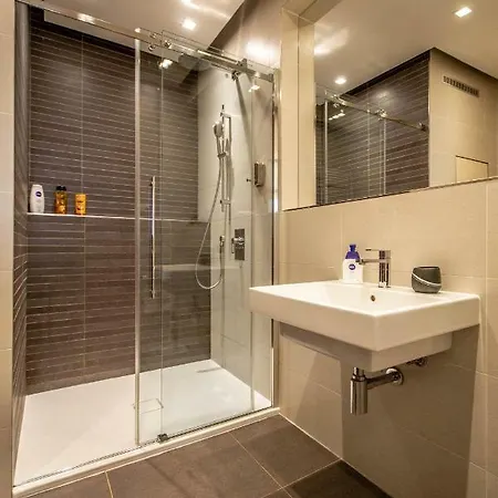 Unique Charles Bridge 2bdr Apartment. * Praag
